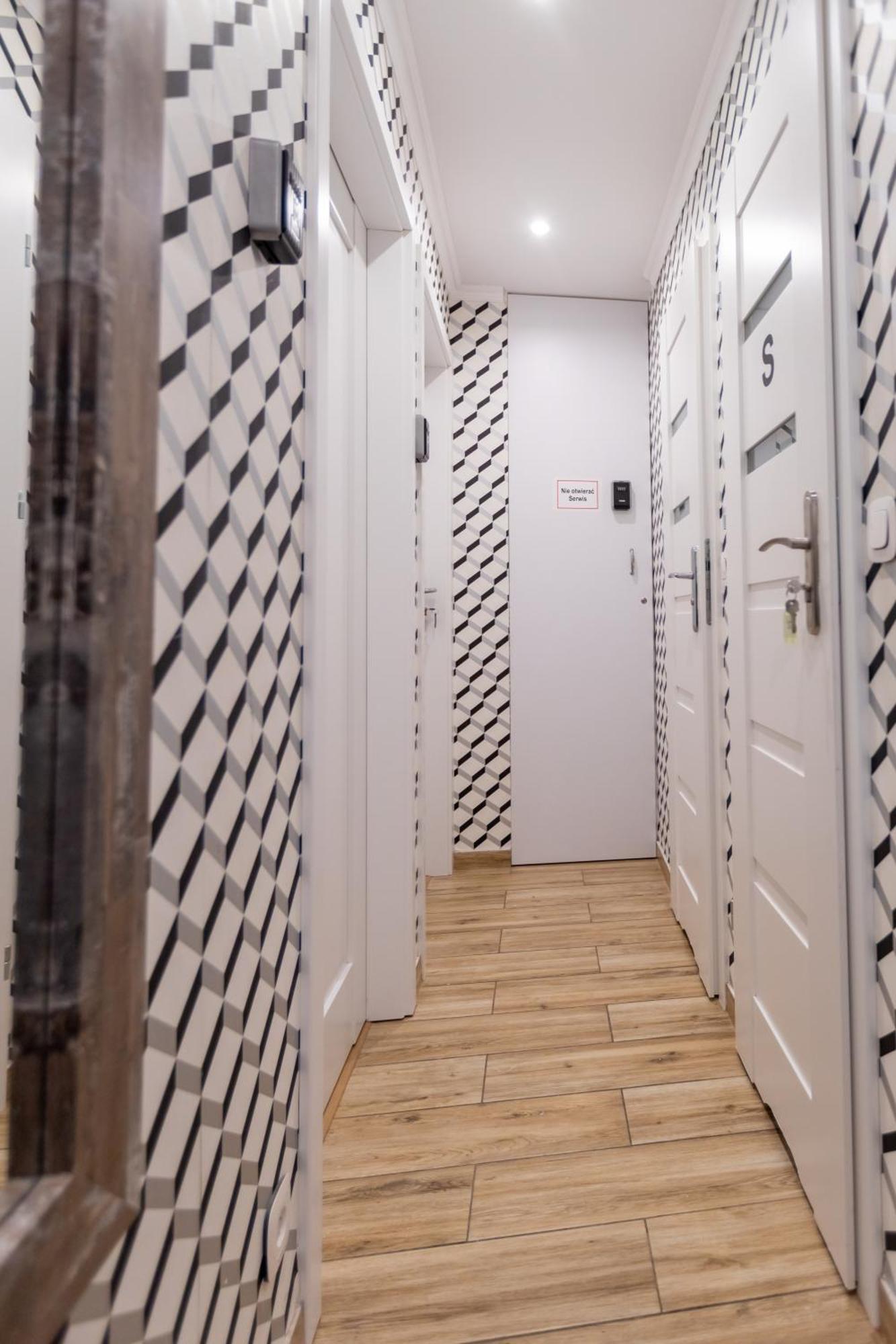 Unitapartament Short Rent Apartment In Warsaw By Metro Station Rondo Onz Apart With 3Bedrooms 22 Exteriér fotografie