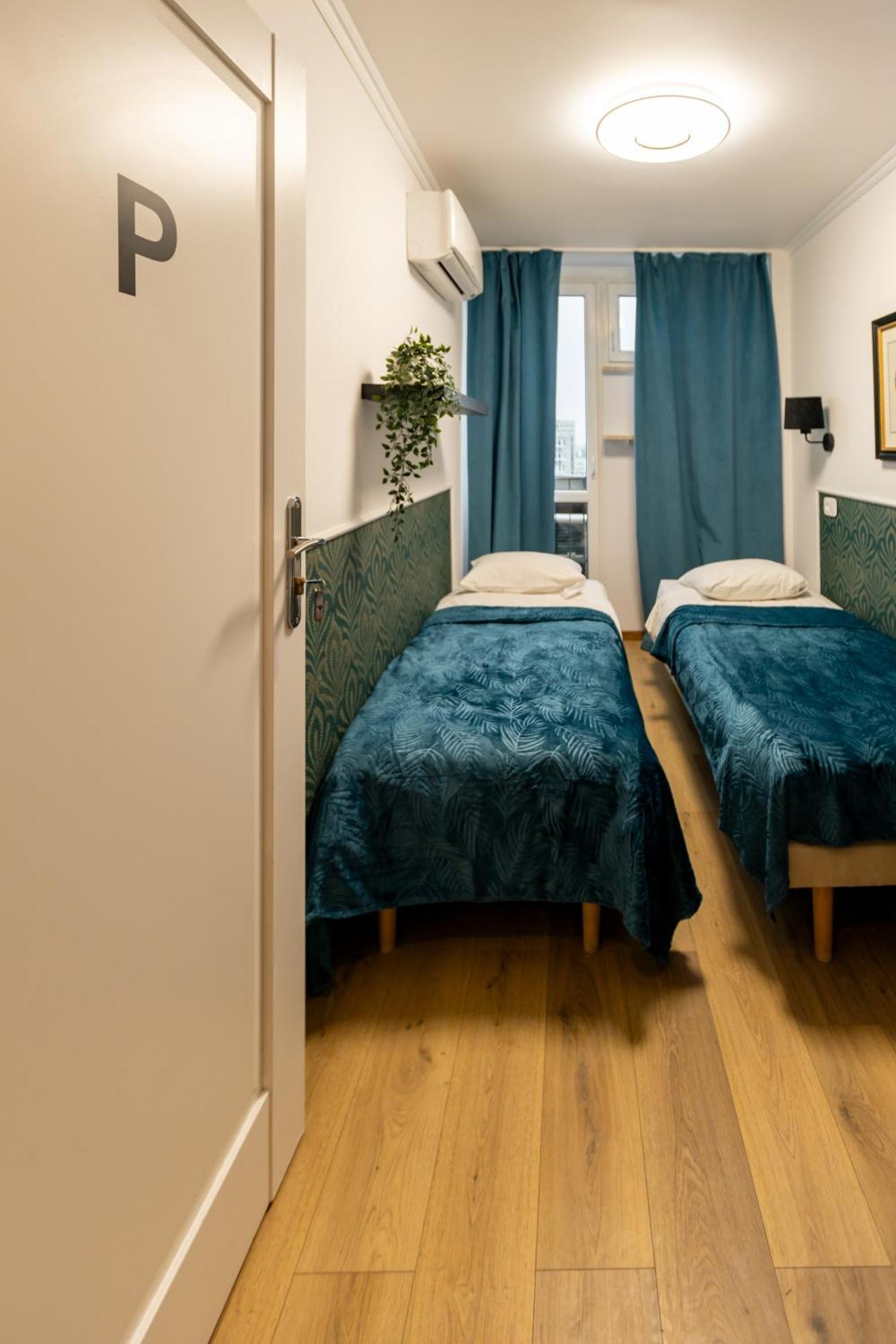 Unitapartament Short Rent Apartment In Warsaw By Metro Station Rondo Onz Apart With 3Bedrooms 22 Exteriér fotografie