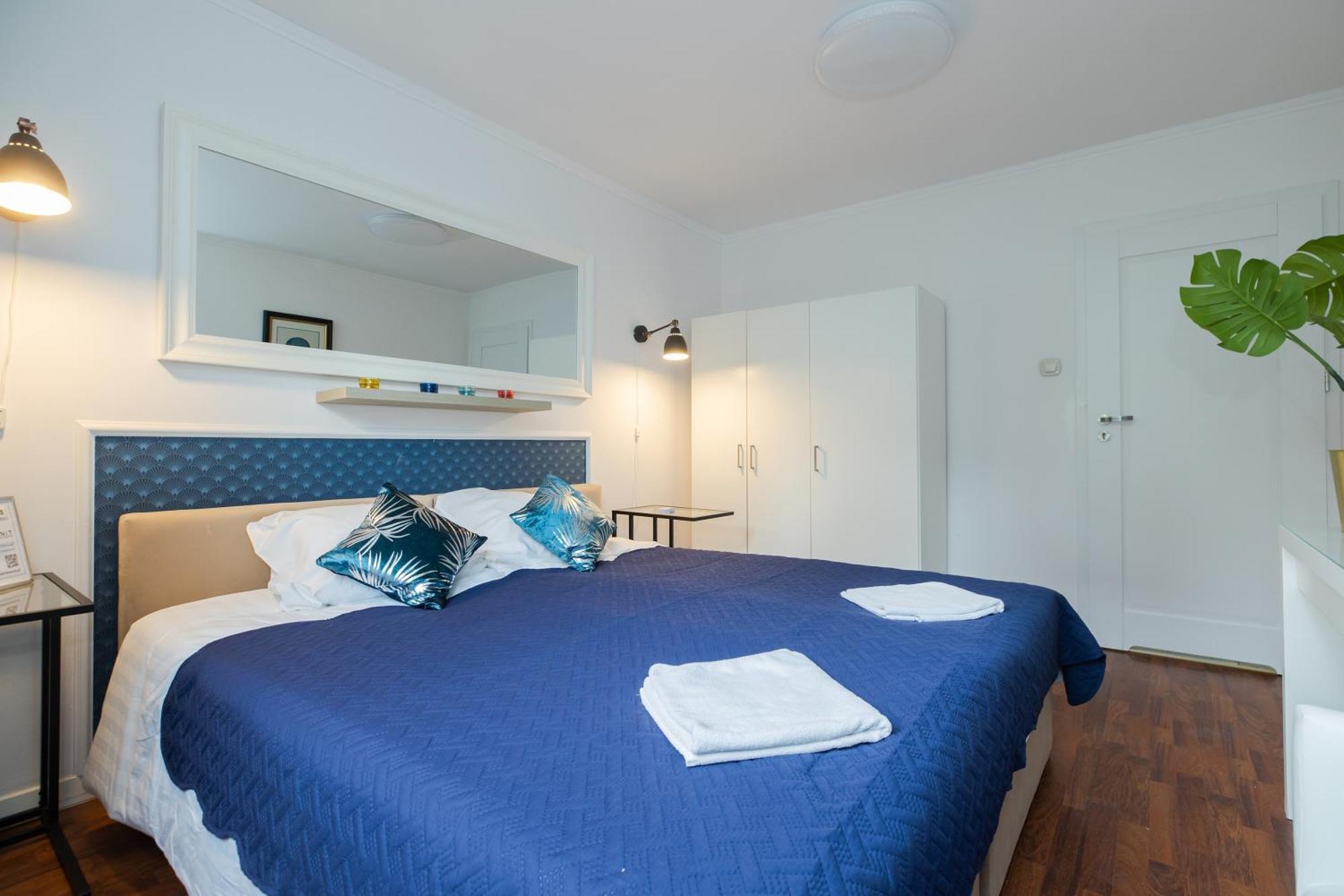 Unitapartament Short Rent Apartment In Warsaw By Metro Station Rondo Onz Apart With 3Bedrooms 22 Exteriér fotografie